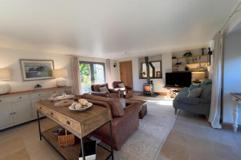 Sitting Room 2
