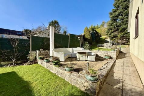 Garden Seating ar...