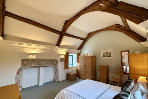 Principal Bedroom...