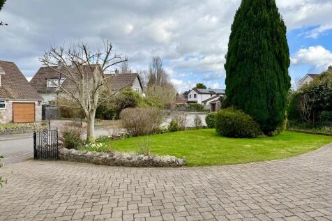 Drive Way
