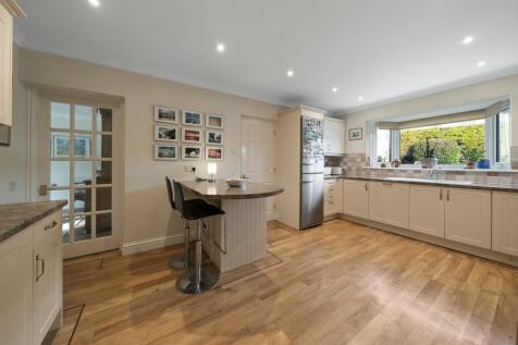 Kitchen to Dining Room