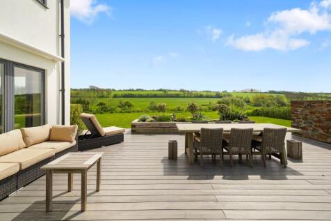 Kitchen Deck