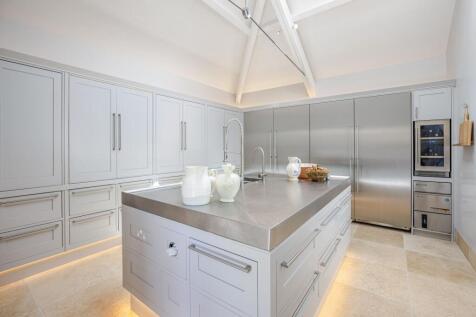 Kitchen Pantry