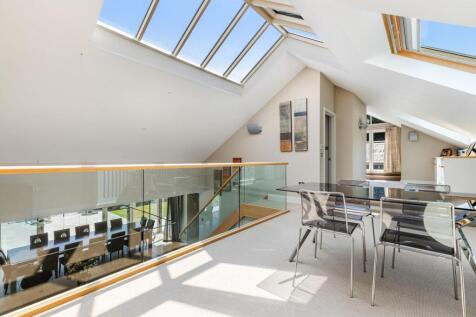 Galleried Landing