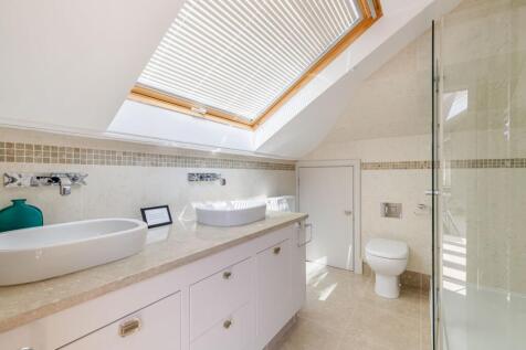 Family Shower Room