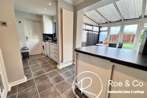 Kitchen/Conservatory