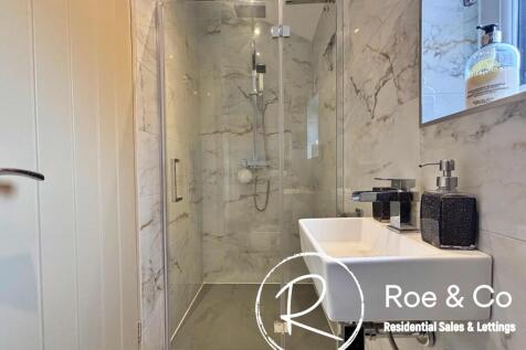 Downstairs shower room