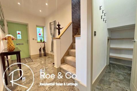 Hallway storage