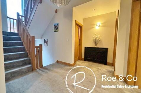 Middle floor landing