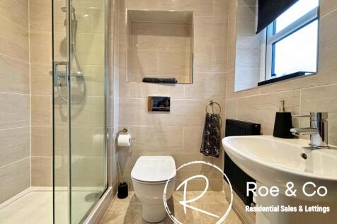 Bedroom three en-suite