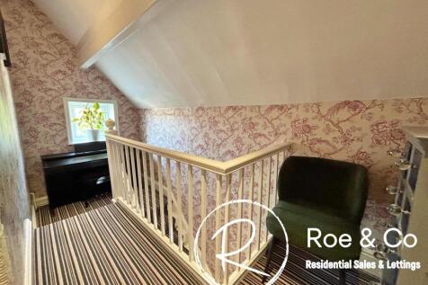 Top floor landing