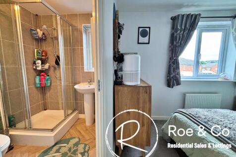 En-suite/Bedroom one