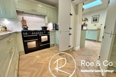 Kitchen/family/dining room