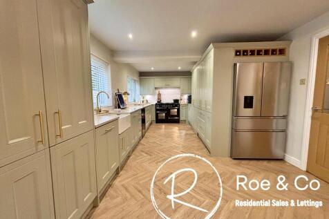 Kitchen/family/dining room