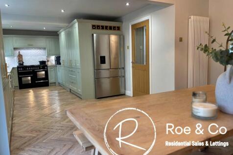 Kitchen/family/dining room