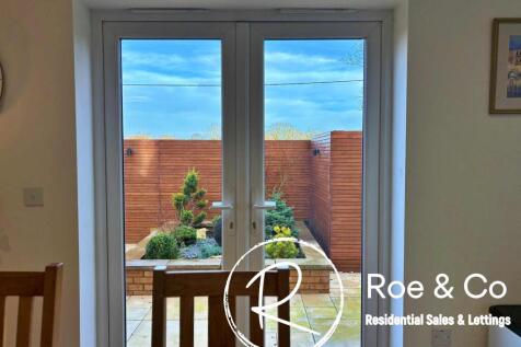 dining area into the garden