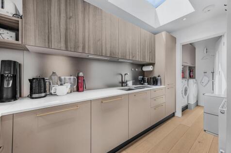 Kitchen 2
