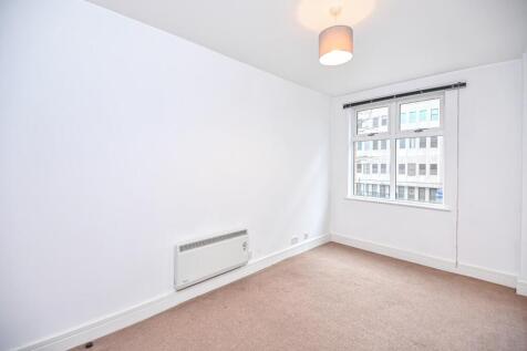 8 The Gallery Bedroom 2.jpg