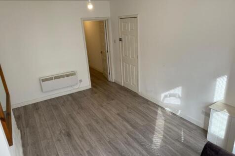lounge2.jpg