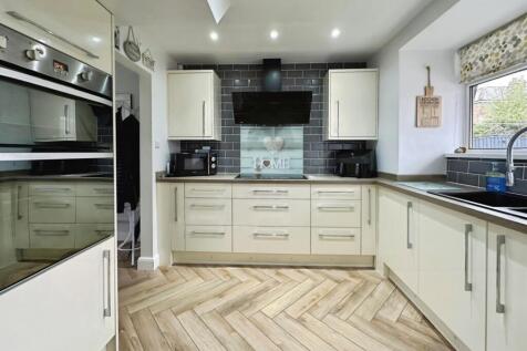pbox-kitchen-333351.jpeg