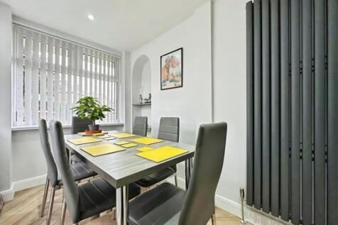 pbox-dining_room-333351.jpeg
