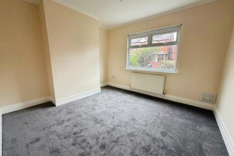 pbox-bedroom-347234.jpeg