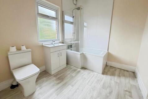 pbox-bathroom-347234.jpeg