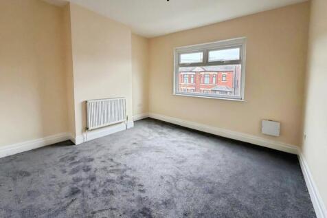 pbox-bedroom-347234.jpeg