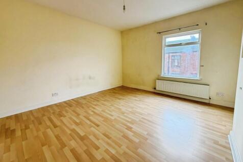 27dcb3f4-WhatsApp 20Image 202025-11-24 20at 2016.0