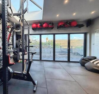 b33febb1-WhatsApp 20Image 202025-12-10 20at 2019.4