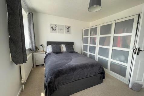 Front Bedroom