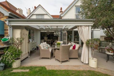 South Facing Rear Garden