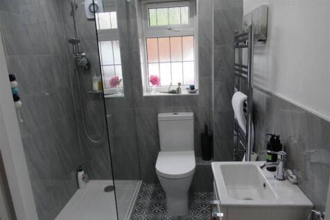 Shower/WC