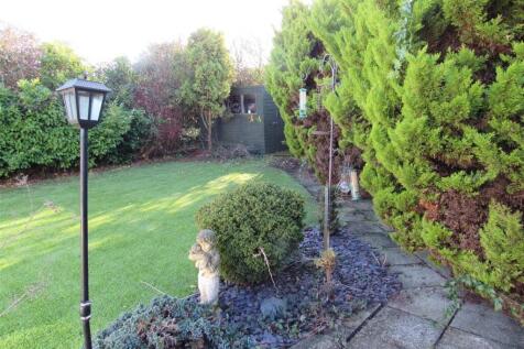 Garden (Rear)