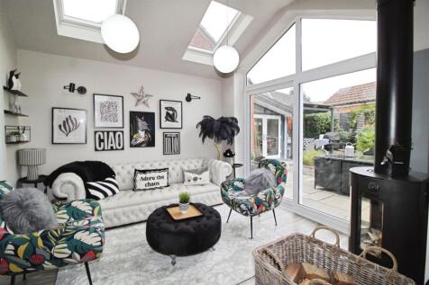 Kitchen Diner/Garden Room