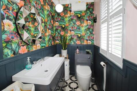 Downstairs Cloakroom