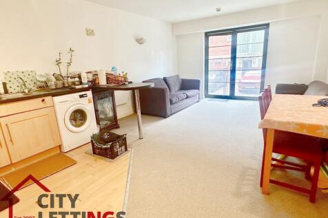 Property Image 4