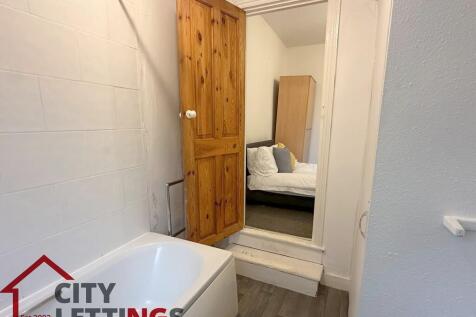 WhatsApp Image 20...