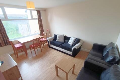 PHOTO-2022-08-30-...