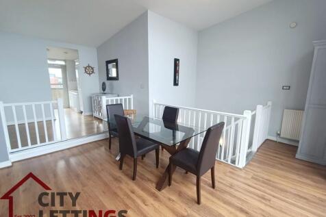 WhatsApp Image 20...