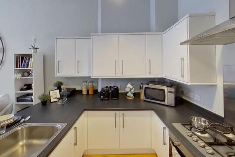 Peoples-Hall-Cott...