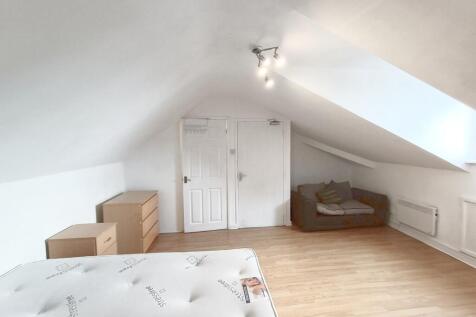 media-17248367718...