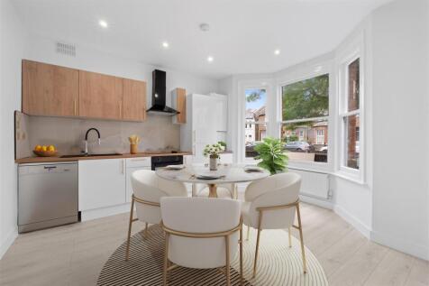 8B Wycliffe Street-5.jpg