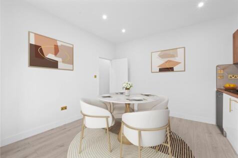 8B Wycliffe Street-6.jpg