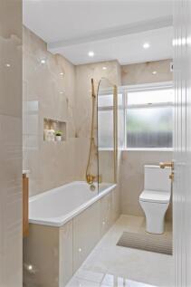 8B Wycliffe Street-8.jpeg
