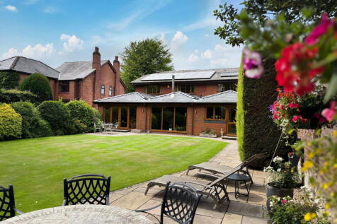 Property Image 4