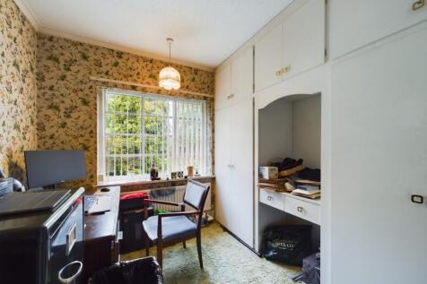 Bedroom/Study