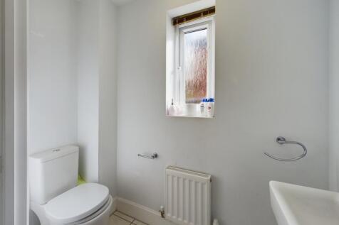 Cloakroom/WC