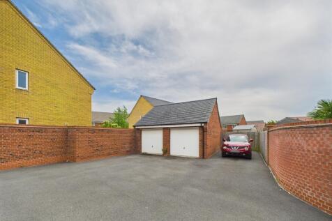Driveway to Garage