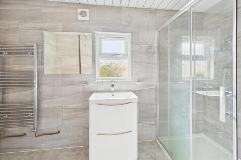 Ground Floor Shower Room